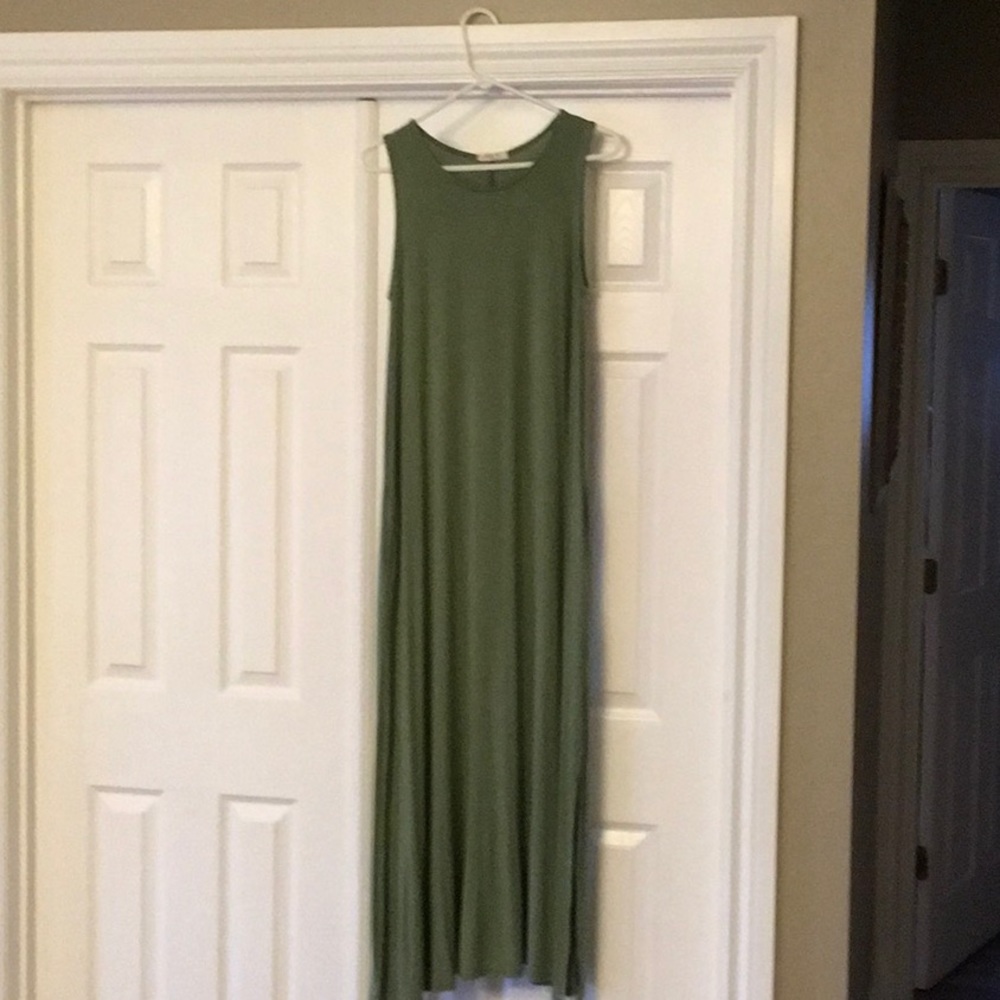 Long dress